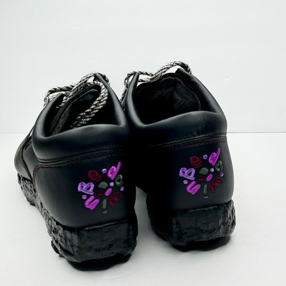 Nike Men’s  Be-Do-Win Unisex Sneakers Black 8 - Picture 10 of 14